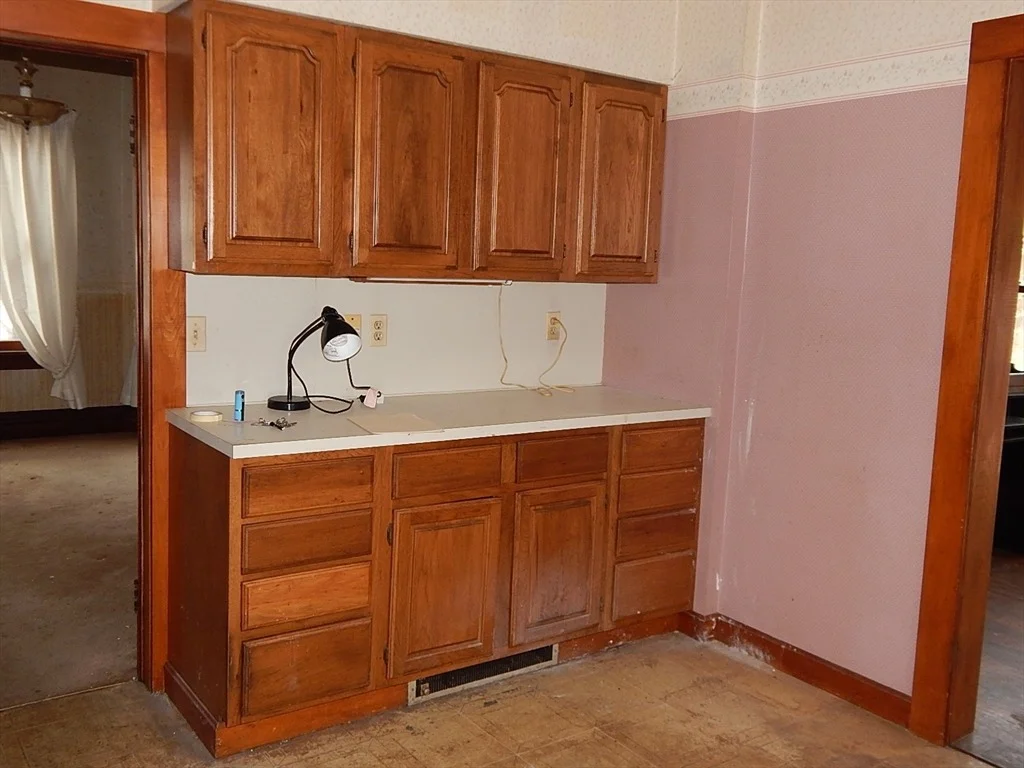 Photo of 82 Beacon St.