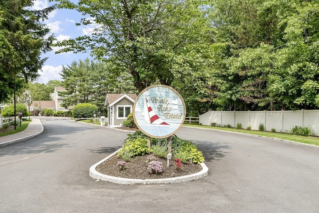 Photo of Unit 31 at 31 Pointe Rok
