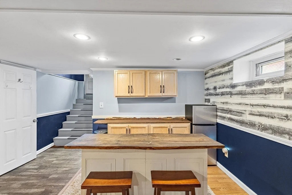 Photo of 28 Lillian Ter