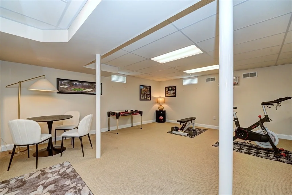 Photo of Unit 10 at 10 Dunrobin Cir