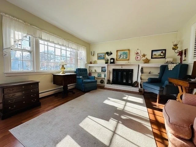 Photo of 8 Jasmine Ln