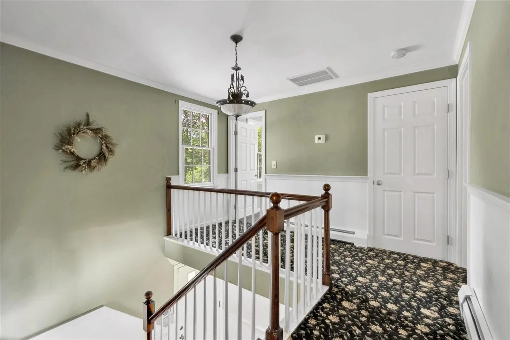 Photo of 8 Winstons Path
