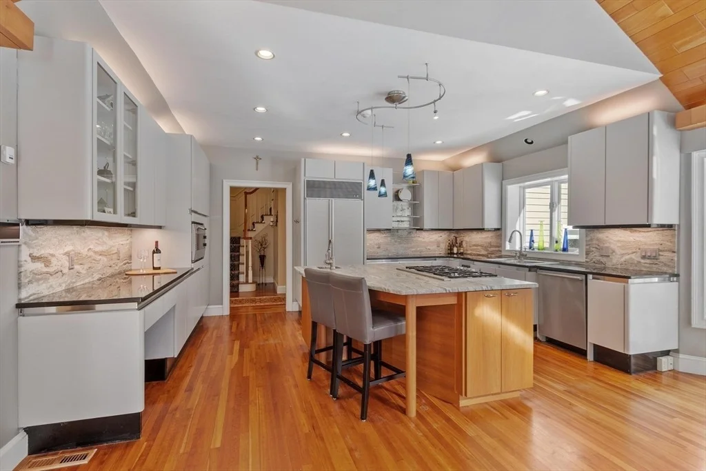 Photo of 2 Duston Ln