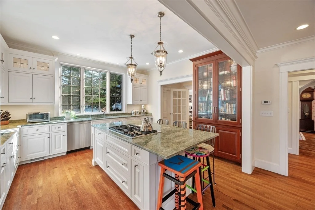 Photo of 45 Forest Ave