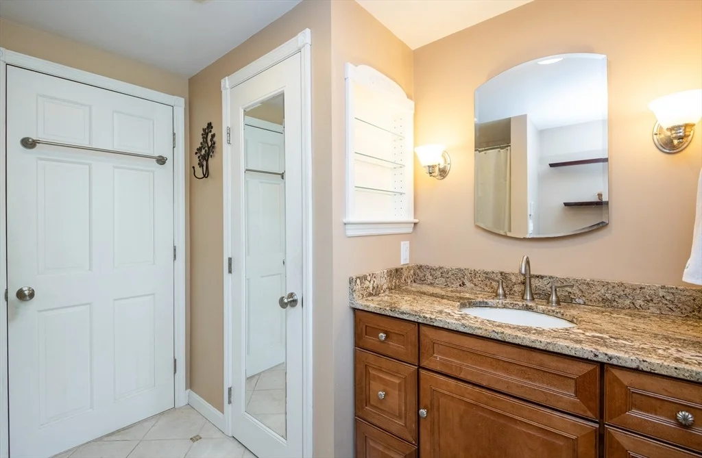 Photo of 37 Colrain Rd