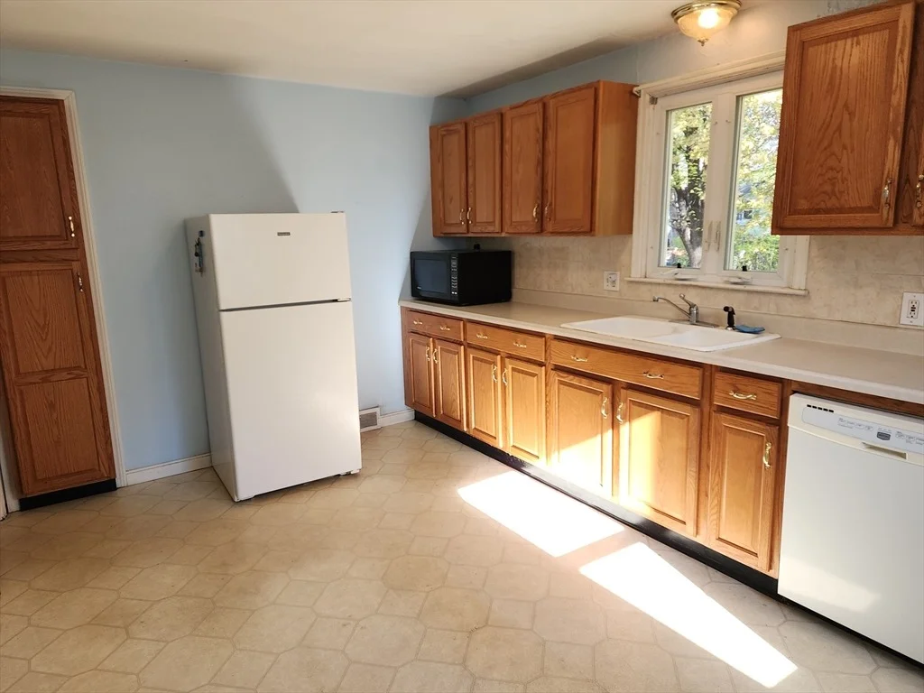 Photo of 800 Mckinstry Ave