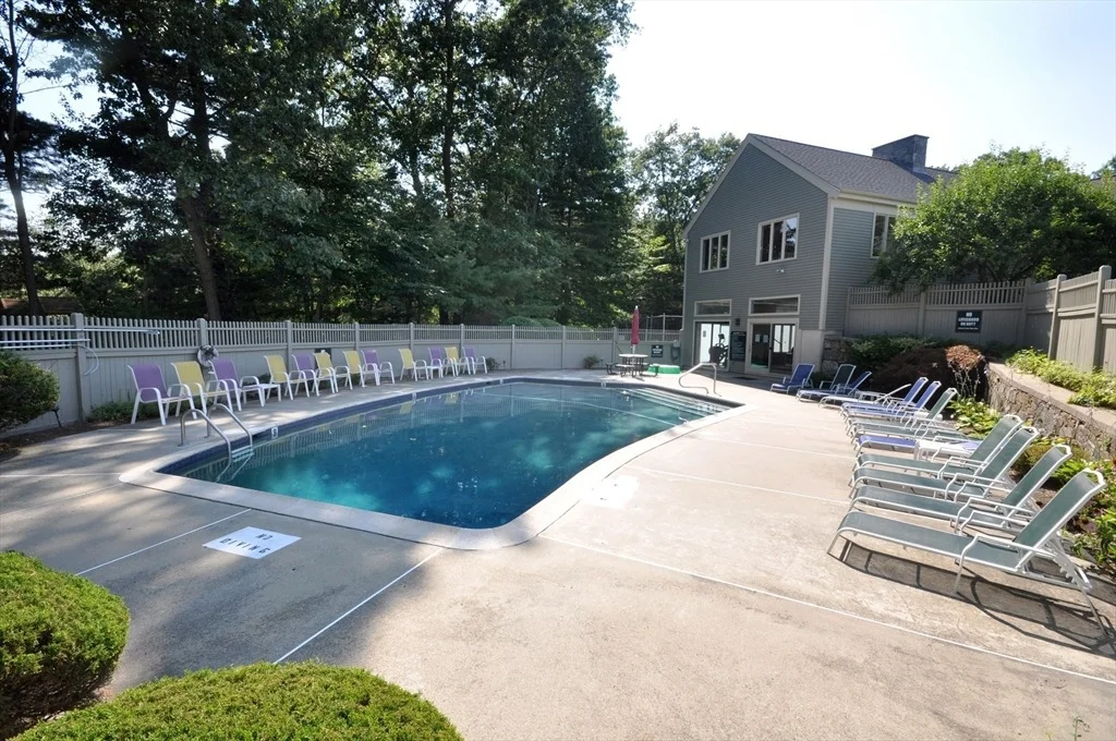 Photo of Unit 4 at 6 Deer Path