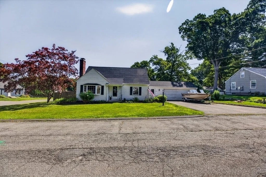 Photo of 20 Westernview Cir