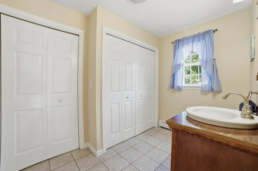 Photo of 10 Roberts Rd