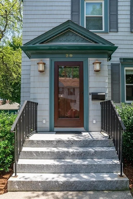 Photo of 20 Everett Avenue