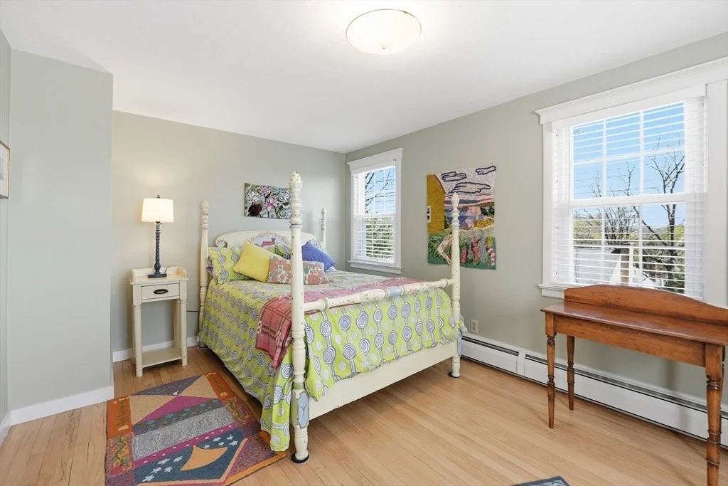 Photo of 11 Drury Ln
