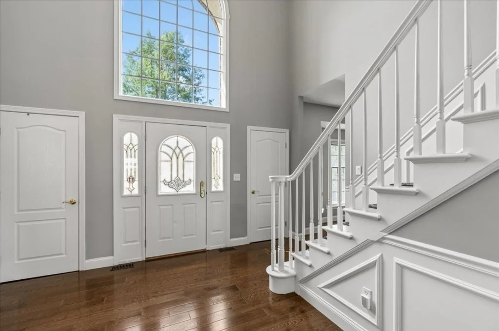 Photo of 256 Hillcrest Rd