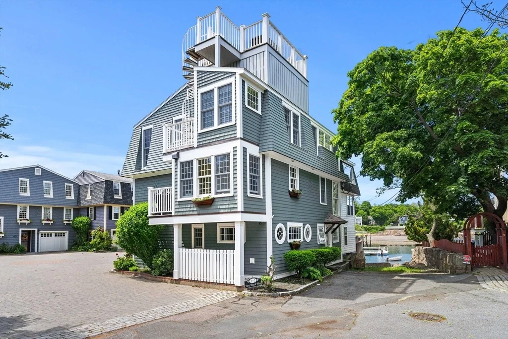 Photo of 7 Fort Beach Way