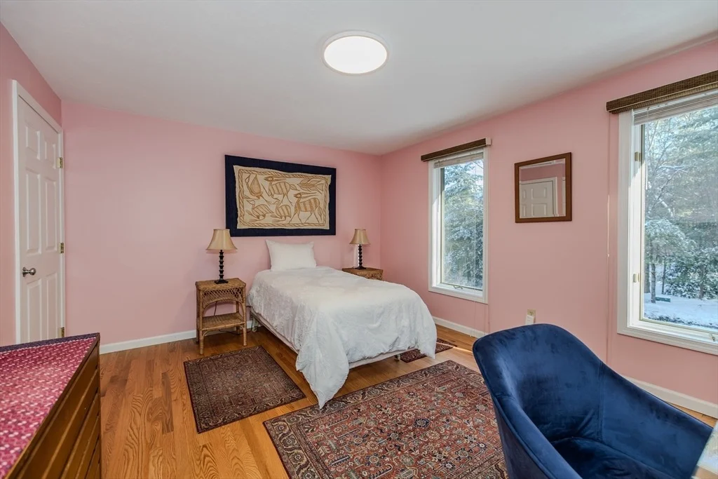 Photo of 481 Old Farm Rd