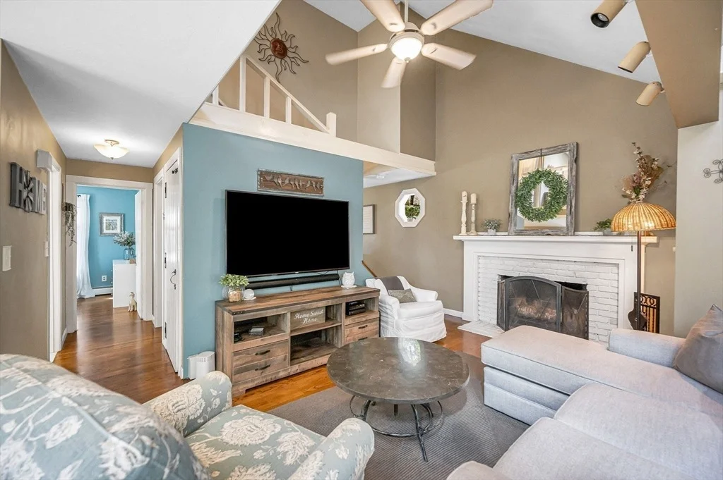 Photo of 5 Chauncy Cir