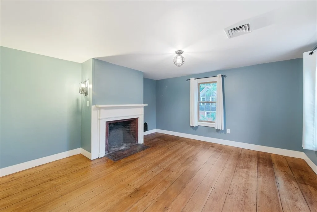 Photo of 1276 County Rd