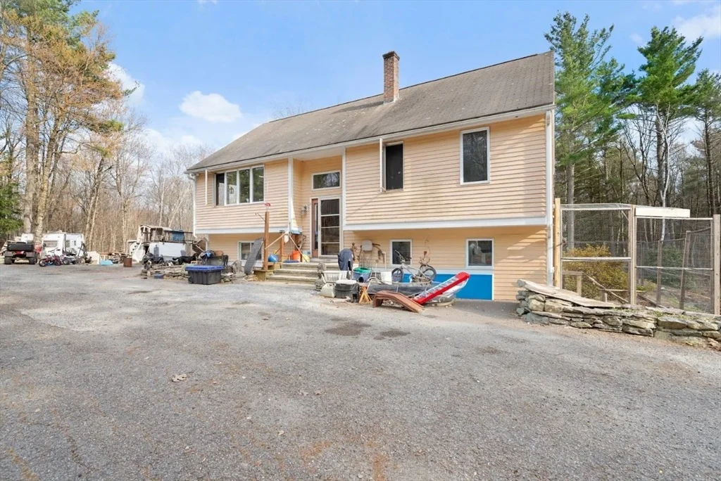 Photo of 6 Plum Tree Ln