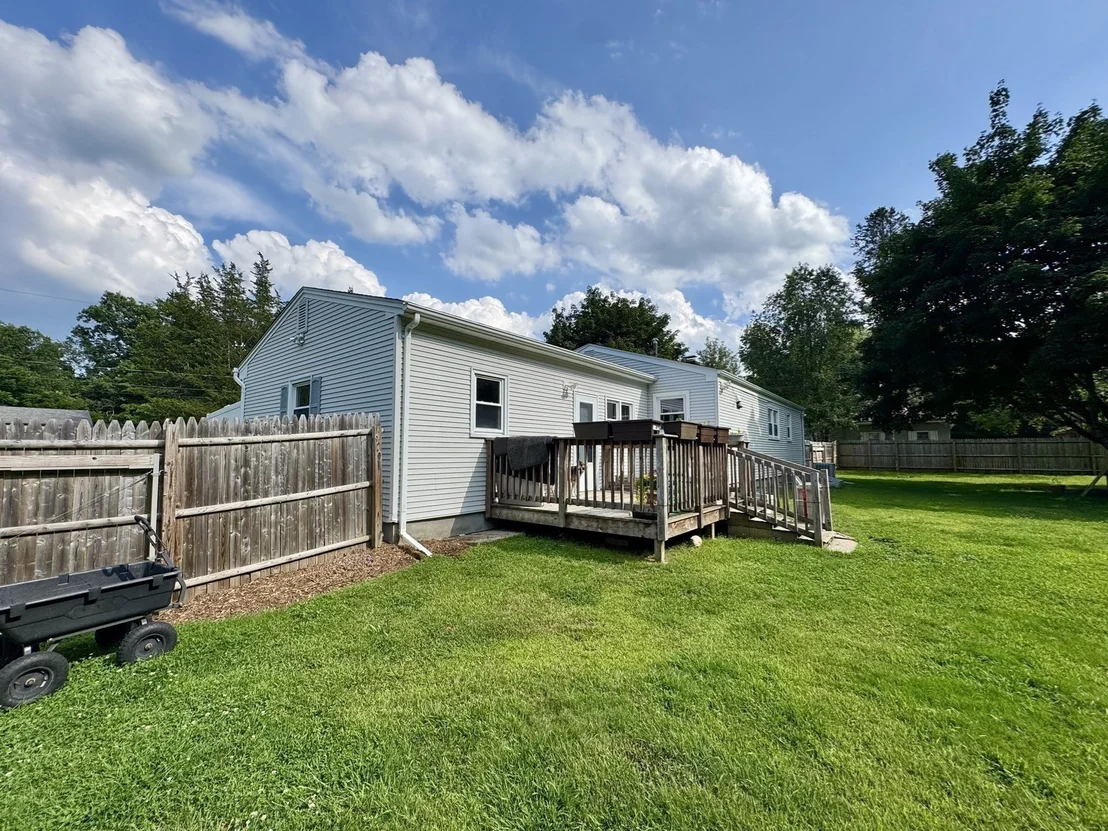 Photo of 18 Cedar Oak Lane