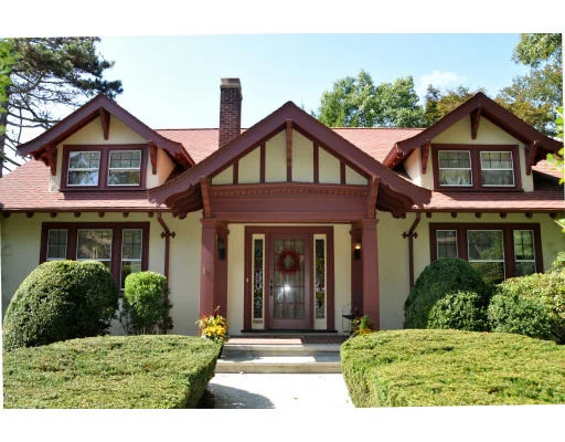 Photo of 10 Cliff Rd