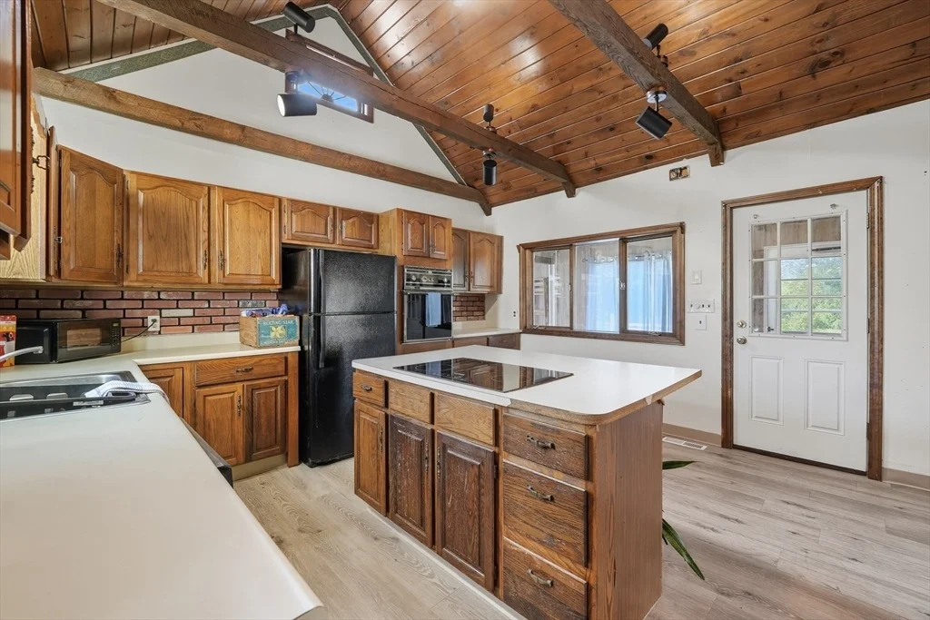 Photo of 386 Hillside Rd