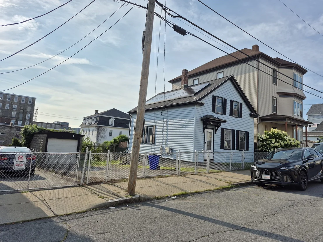 Photo of 90 Tremont St