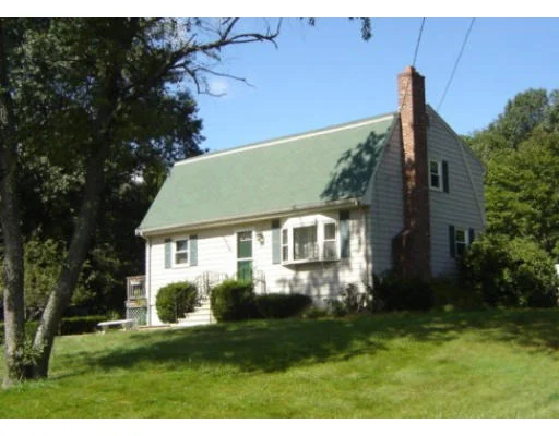 Photo of 5 Hearthstone Cir