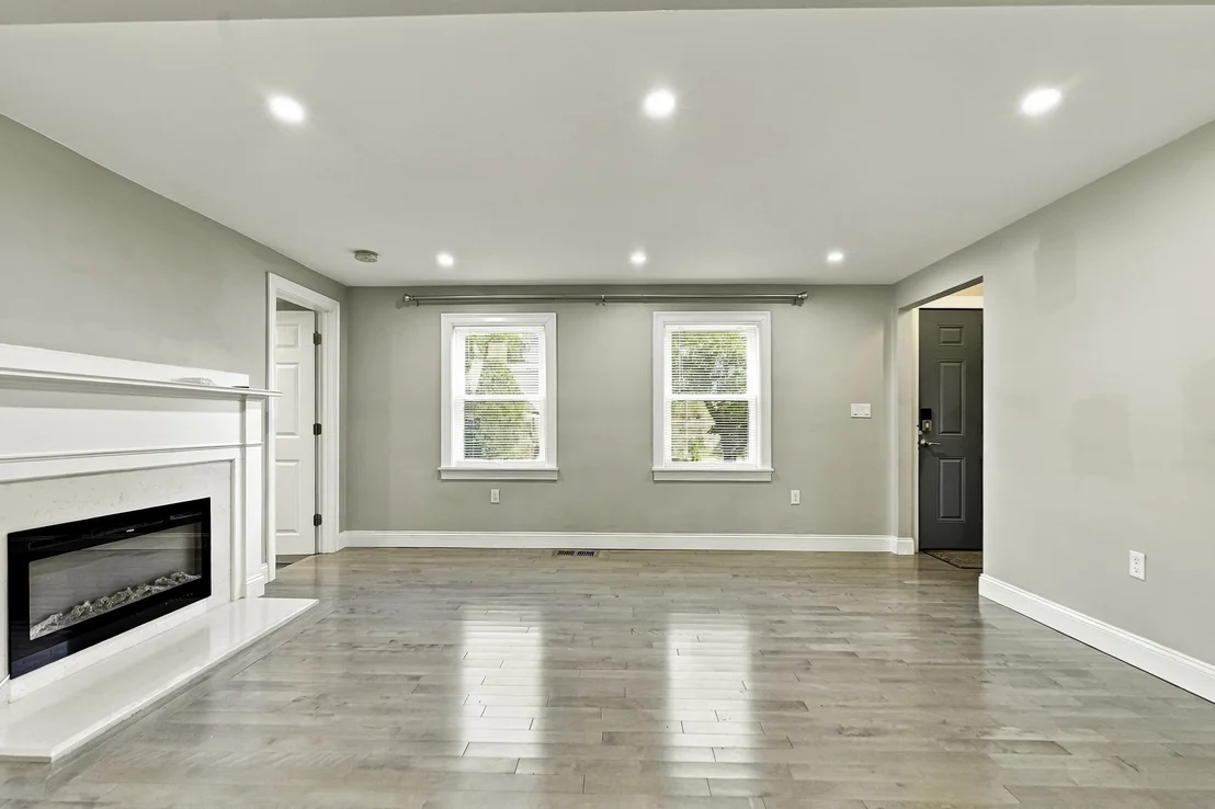 Photo of 47 Rosedale Rd