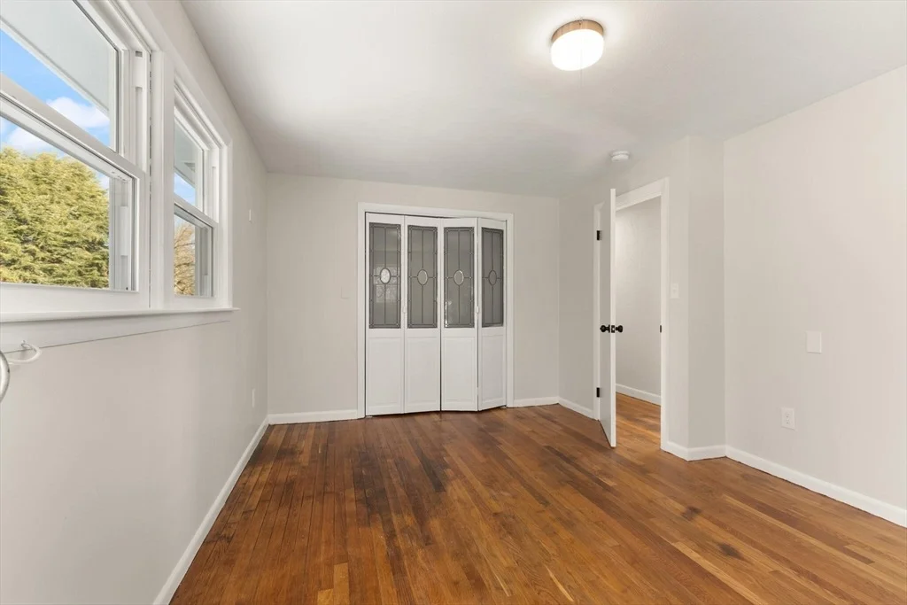 Photo of 8 Maple Lane