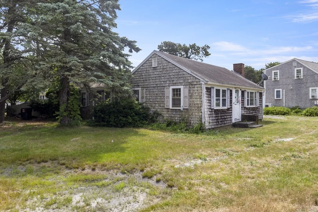 Photo of 6 Elliot Dr