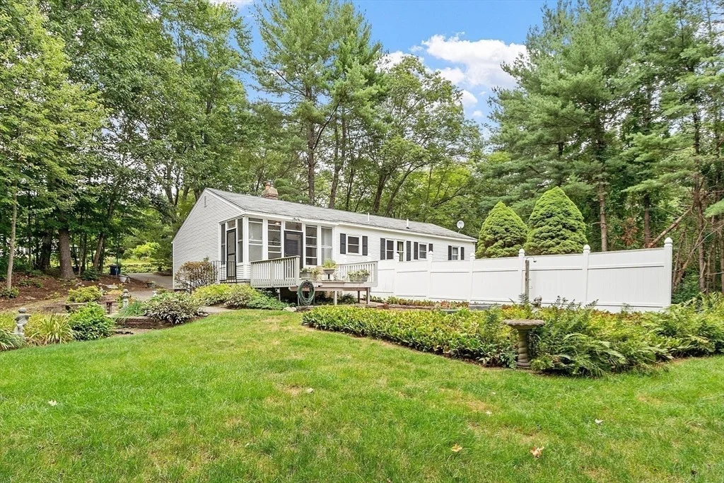 Photo of 6 Ingalls Rd