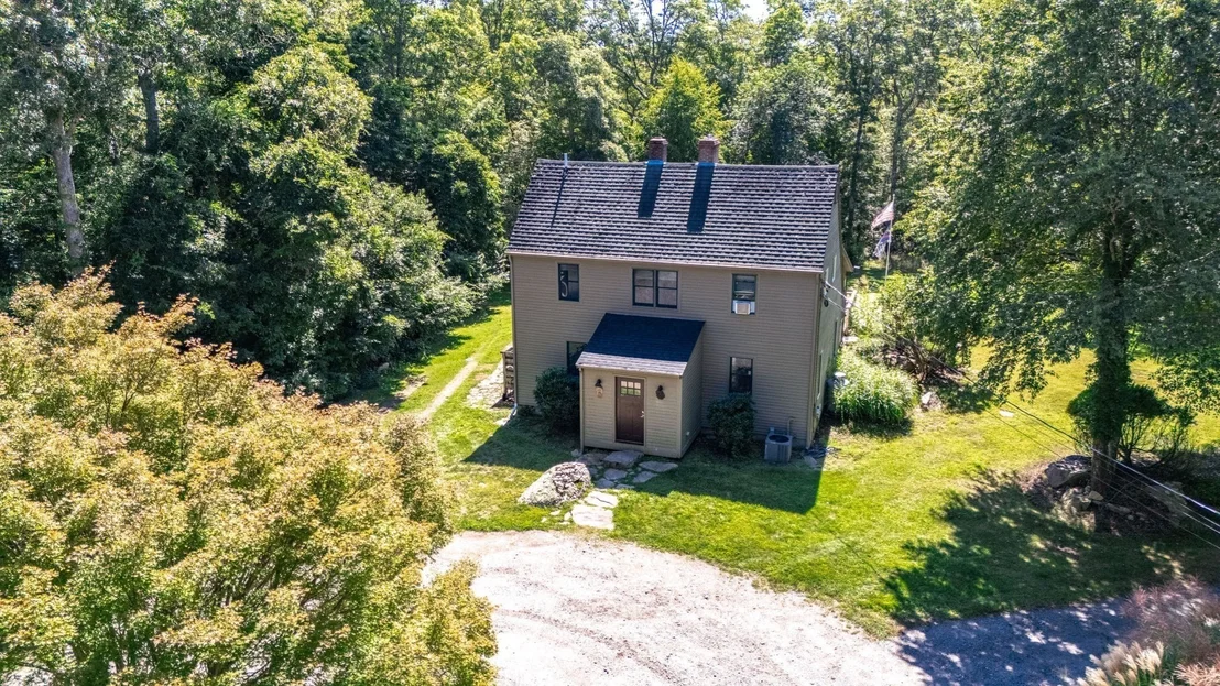 Photo of 2 Monument Dr
