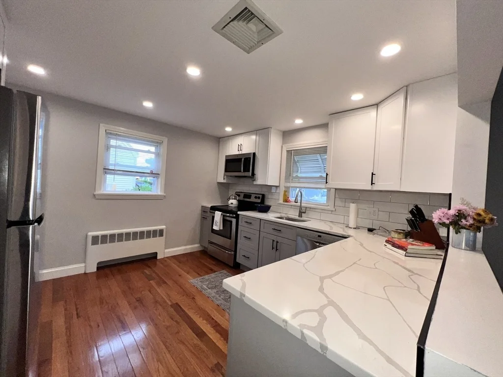Photo of 467 Chatham Street