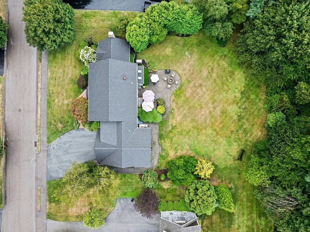 Photo of 35 Beach Plum Lane