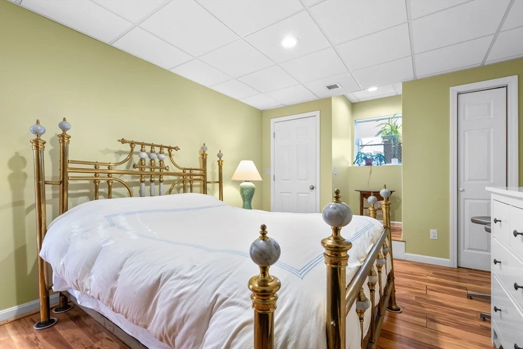 Photo of 68 Hampton Cir