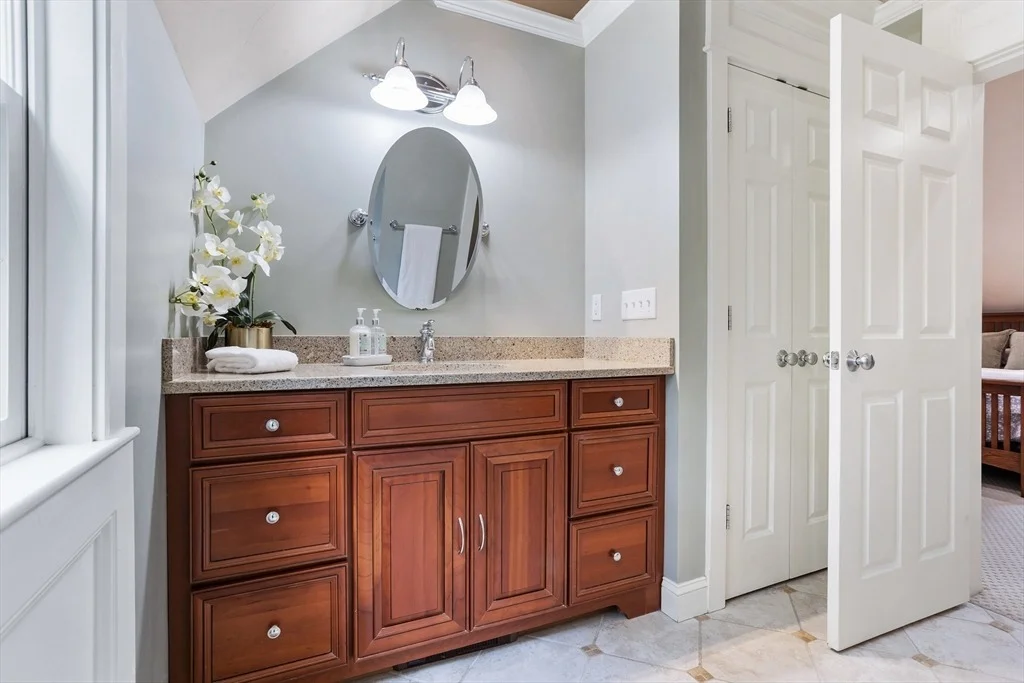 Photo of 33 Highland Avenue