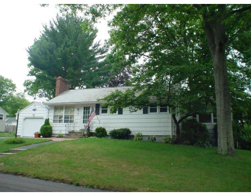 Photo of 3 Rustlewood Dr