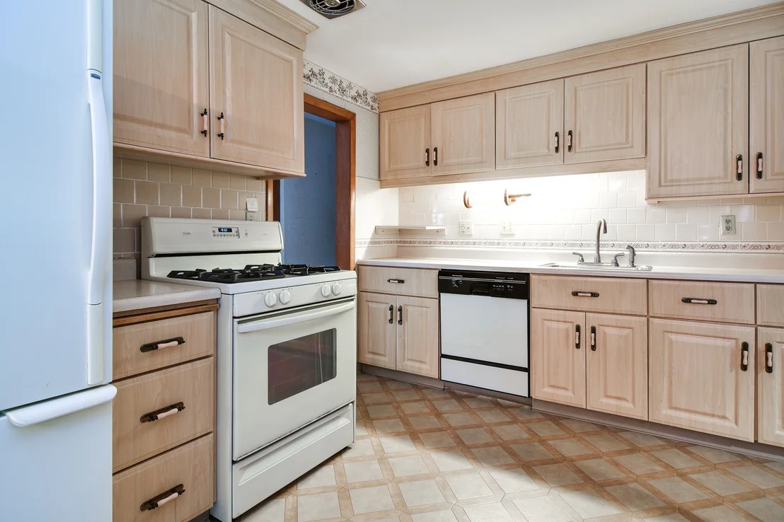 Photo of 12 Claudette Circle