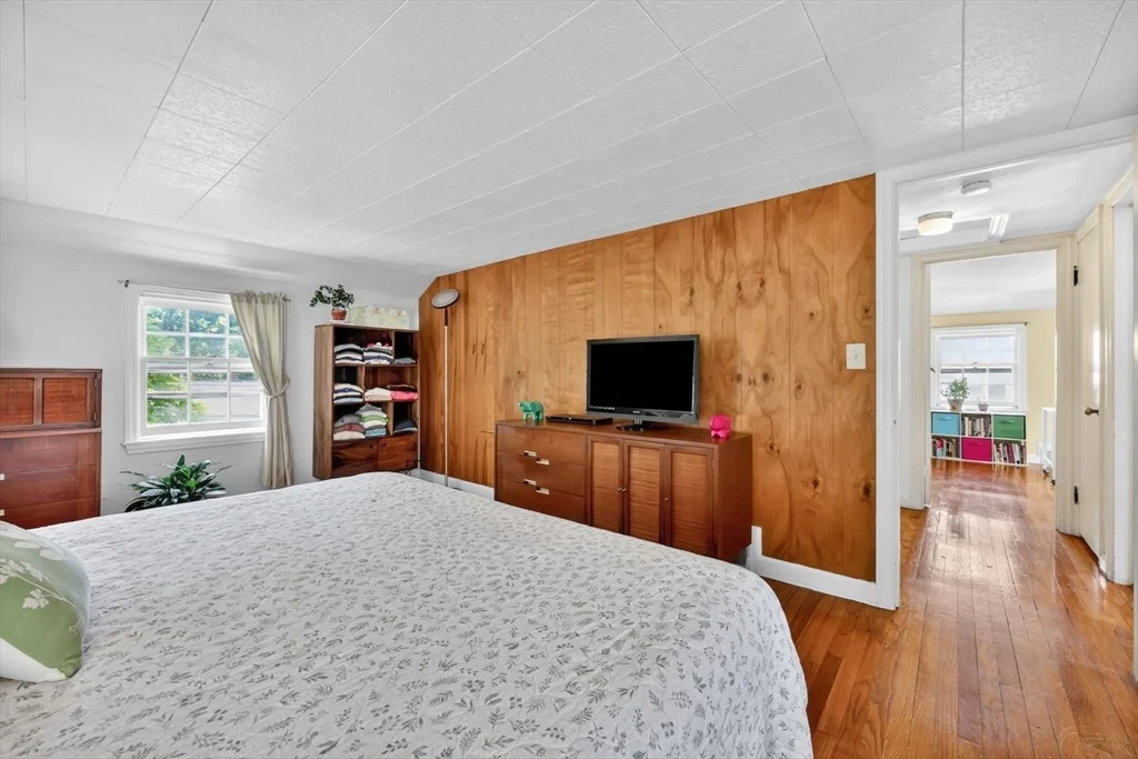 Photo of 121 Benz St