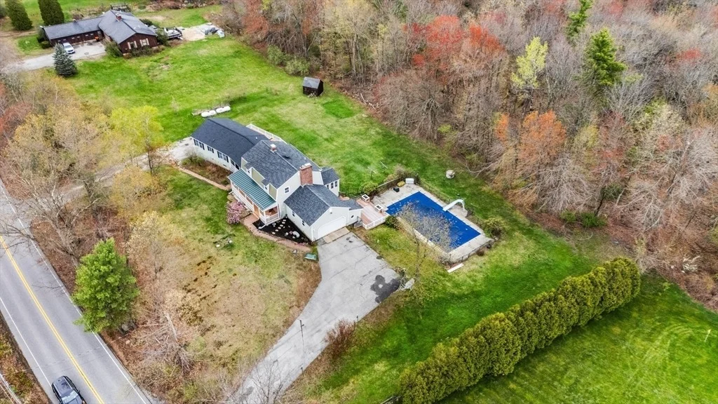 Photo of 534 Hooksett