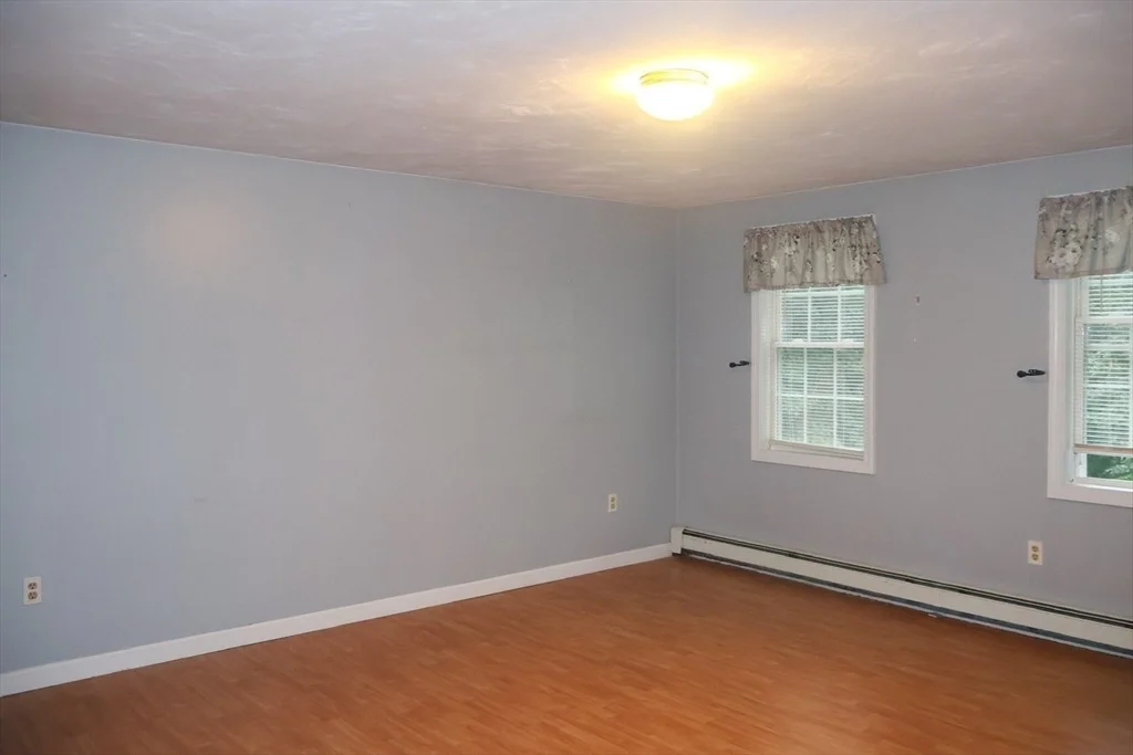 Photo of 94 Whitins Rd