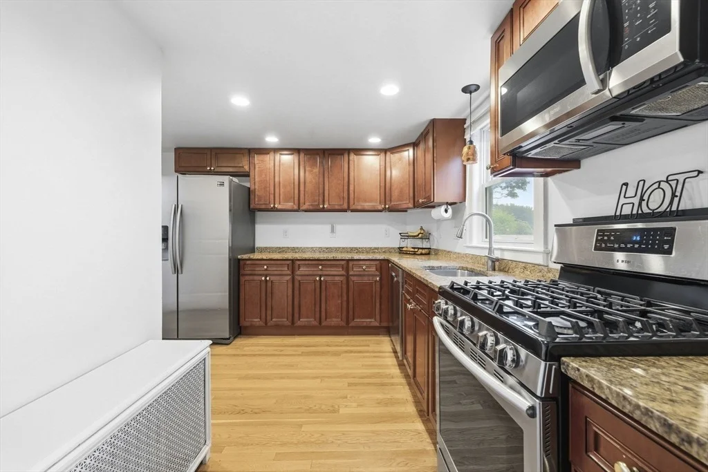 Photo of 78 Range Ave