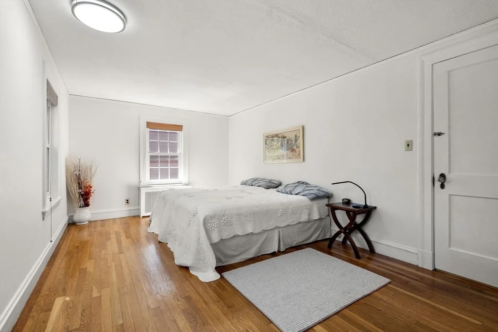 Photo of 15 Allen Ave