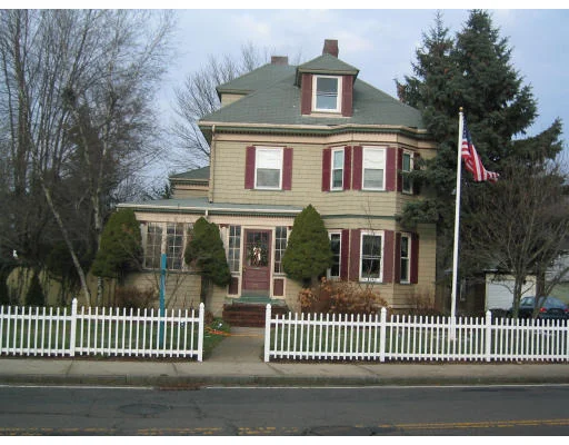 Photo of 491 Chapman St