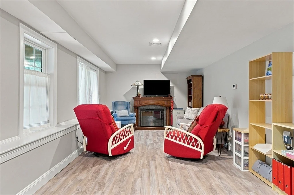 Photo of 19 Riverside Drive