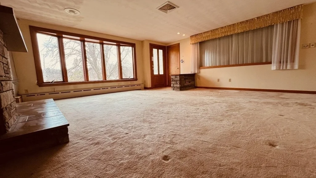 Photo of 31 Ladd Hill Road