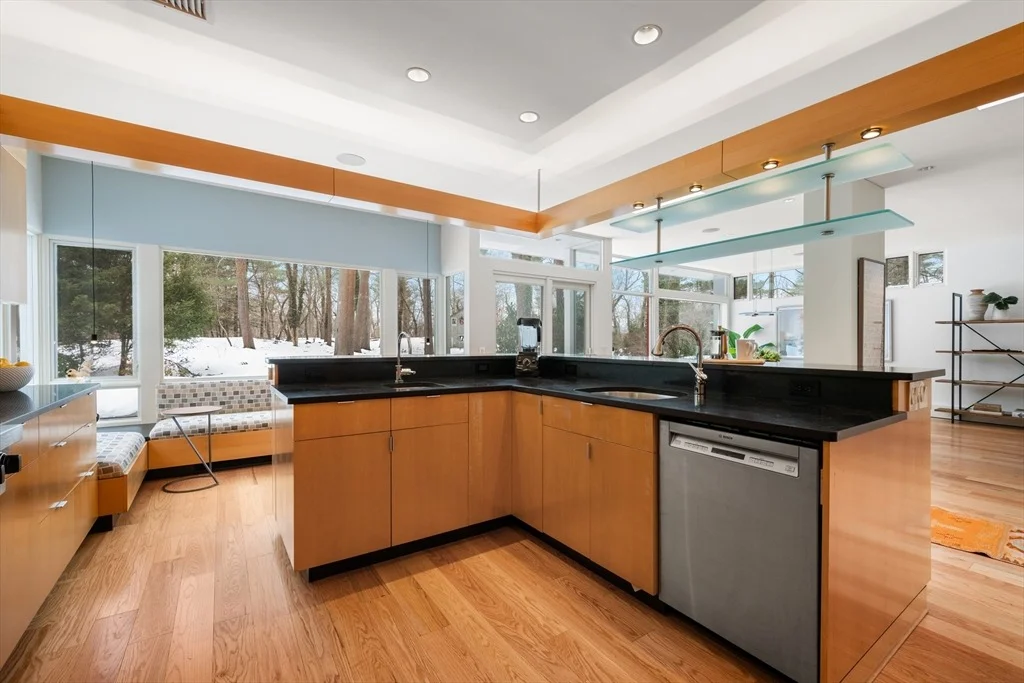 Photo of 32 Moon Hill Road
