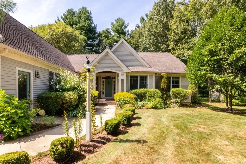 Photo of 3 Bridlefield Ln