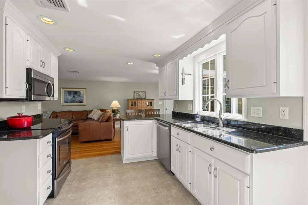 Photo of 12 Cox Rd