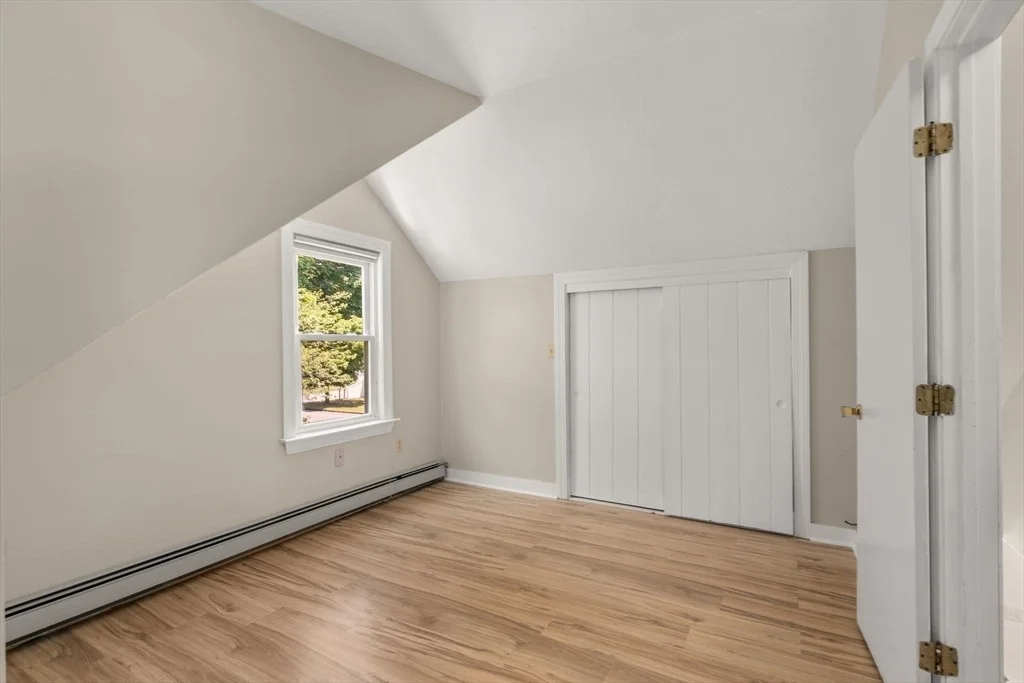 Photo of 1080 Ocean St