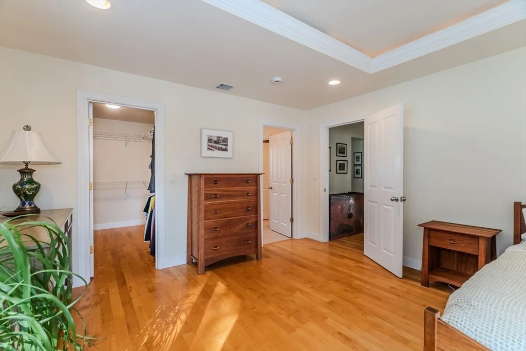 Photo of 355 Strong St
